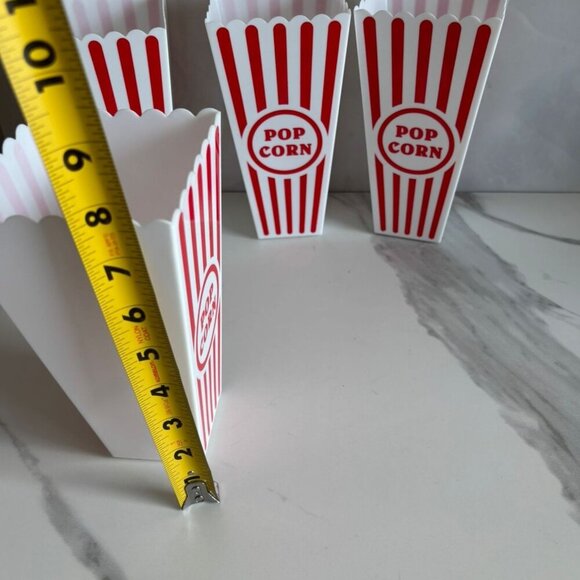Generic 4 Piece Reusable Plastic Popcorn Cups Red White Stripe Size Large - Picture 2 of 4